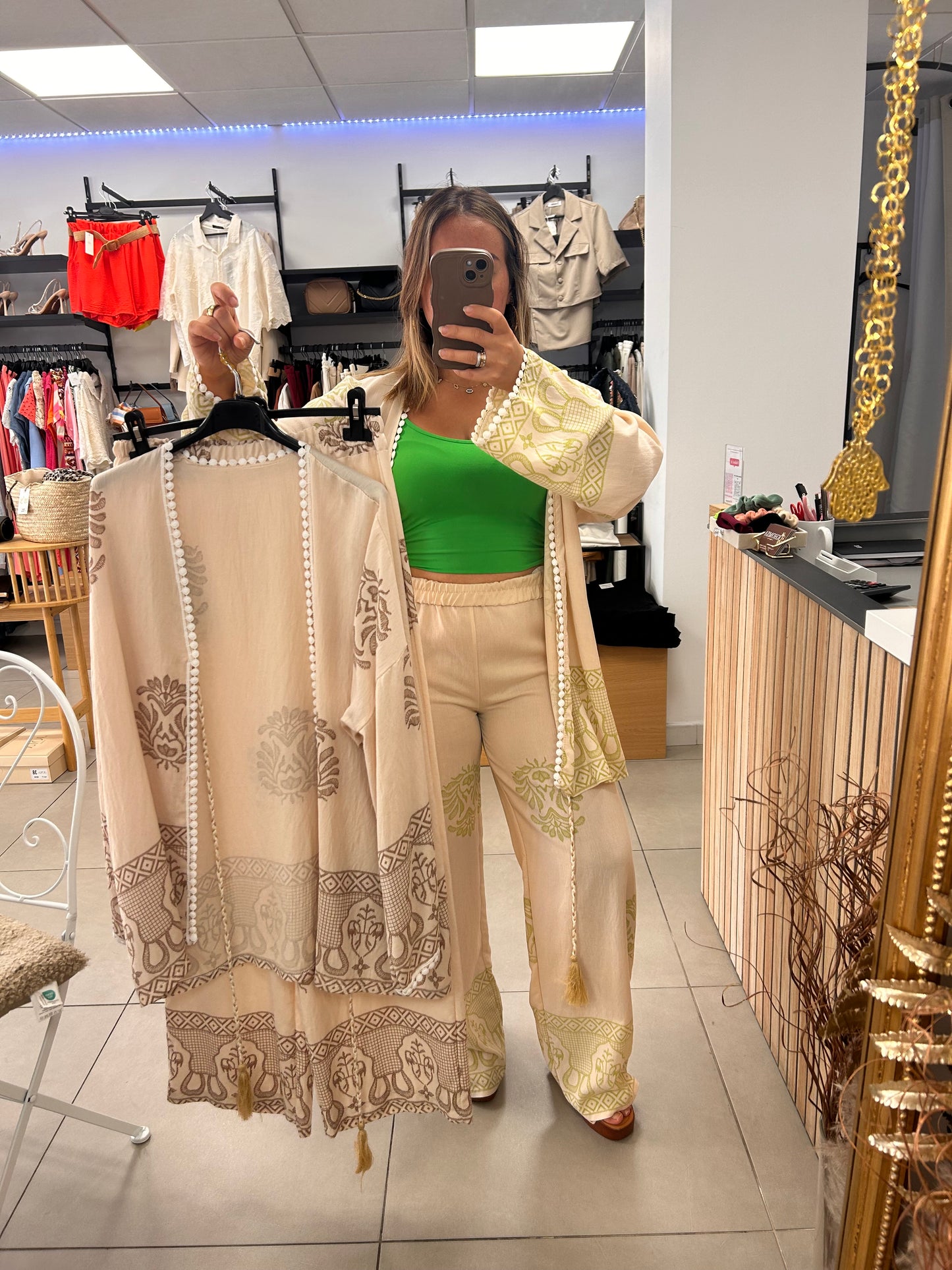 ENSEMBLE PAOLA